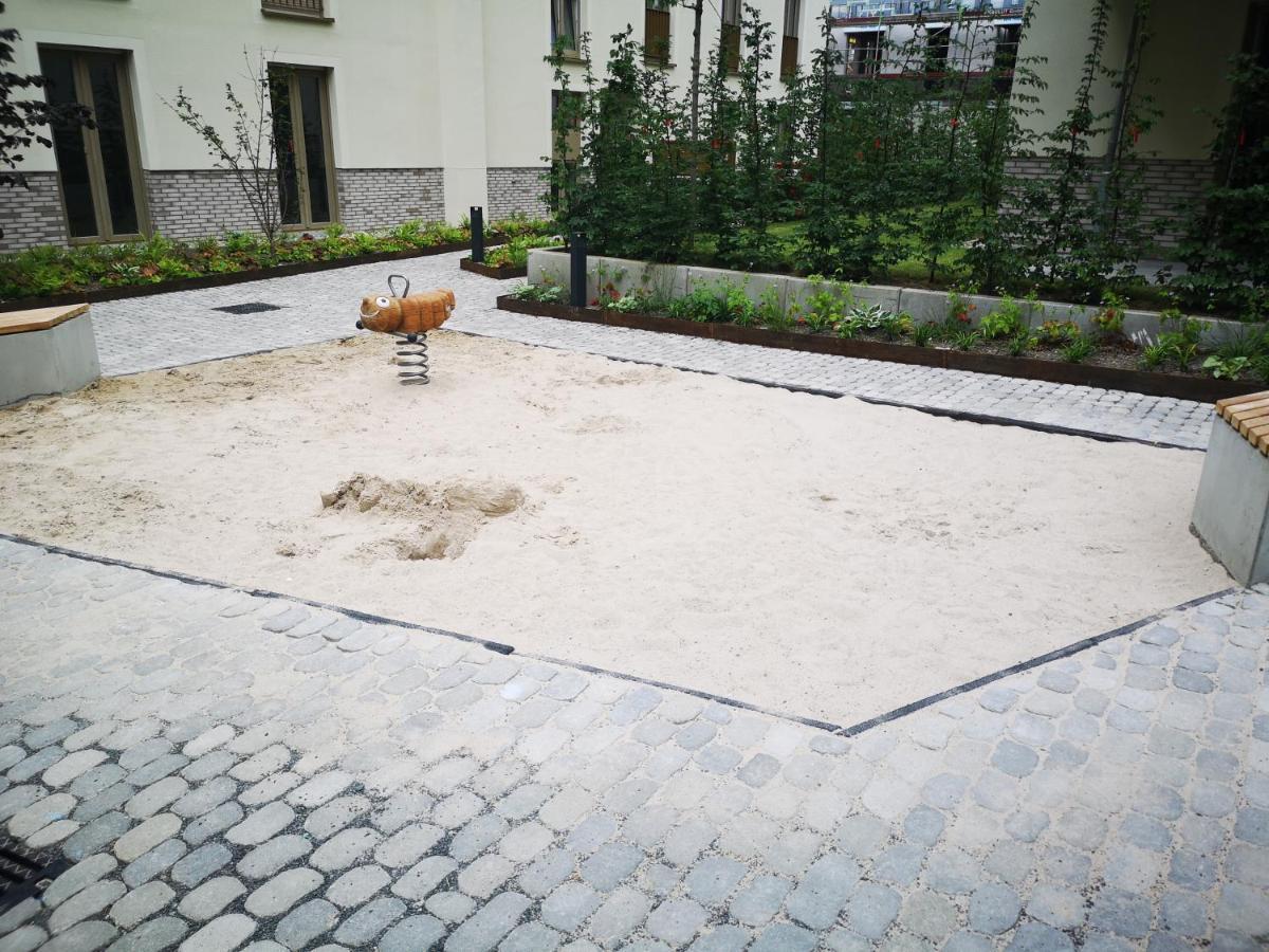 Apartment Near Fair And Central City In Few Min, With Garden Frankfurt am Main Luaran gambar